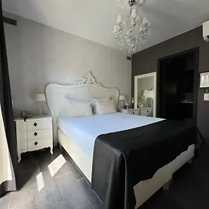 Hotel Verone - Centre, Luik