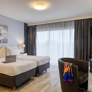 4* Отель First Euroflat