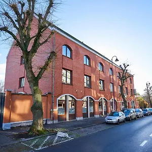 Hostel Hi Generation Europe Hostel, Sint-Jans-Molenbeek